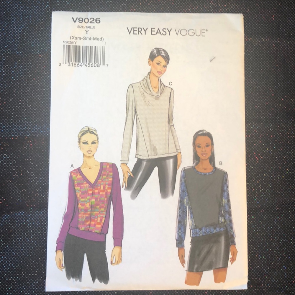 Vogue Pattern V9026